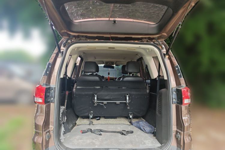 Used HYOSOW H3 2015 1.5L manual luxury version