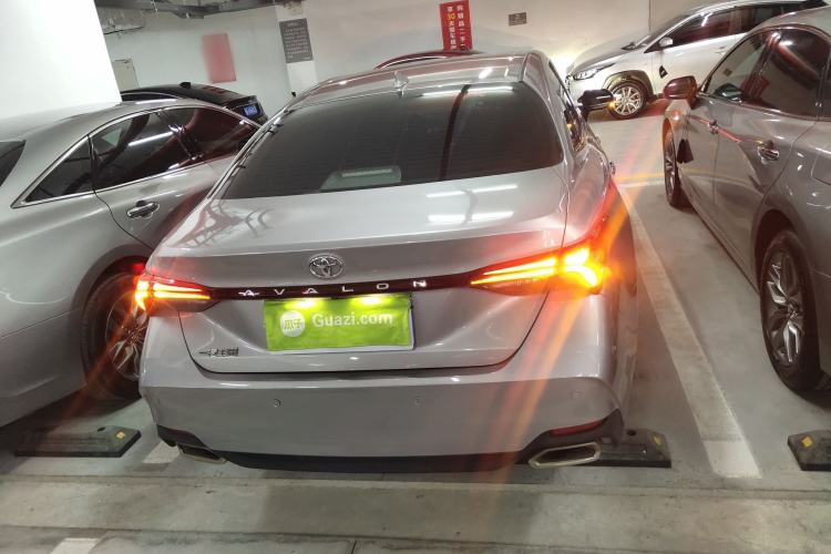 Used Toyota Avalon 2023 2.0L Luxury Edition
