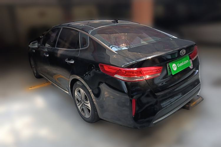 Used Kia K5 New Energy 2018 2.0L ZhiZun Edition
