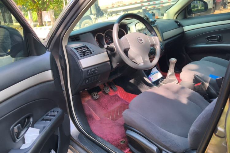 Used Nissan Sylphy 2018 Classic 1.6XE Manual Comfort Edition Driver Seat