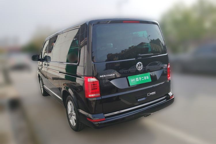 Used Volkswagen Multivan 2017 2.0 TSI Two-Wheel Drive Luxury Edition 7 Seats Rear Left 45 Deg