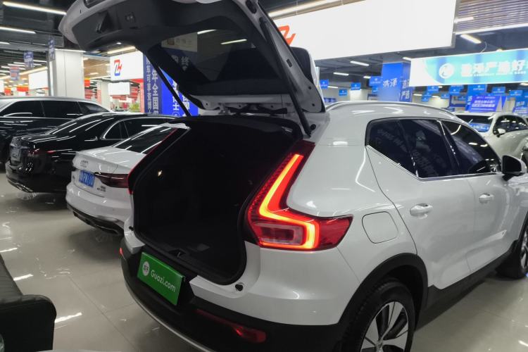 Used Volvo XC40 2023 B3 Zhiyuan Luxury Edition
