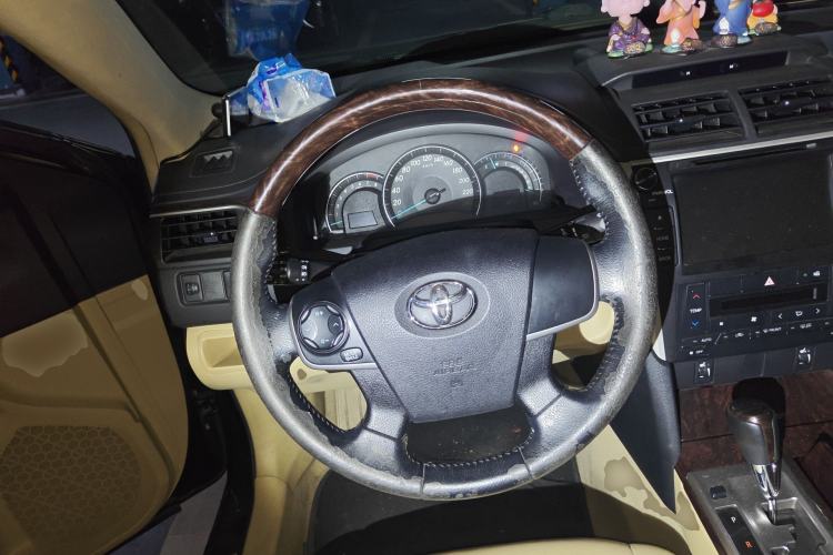 Used Toyota Camry 2015 2.0G Premier Edition