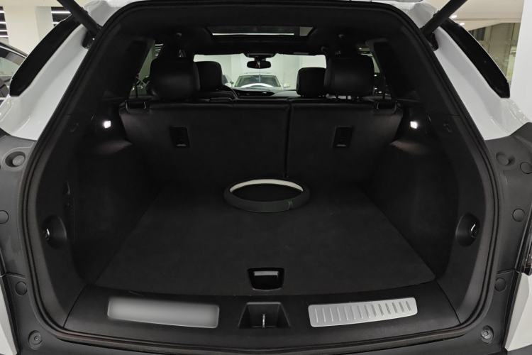 Used Cadillac XT5 2022 2.0T Four-Wheel Drive Luxury Version (Hummingbird Edition)