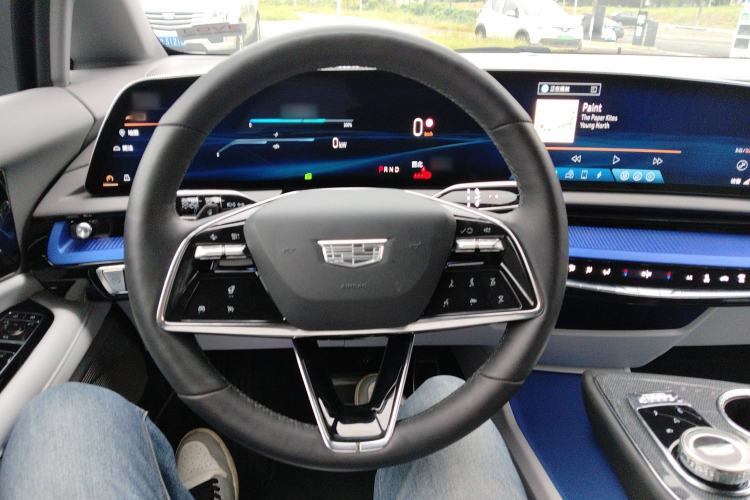 Used Cadillac OPTIQ 2024 Standard Range Version
