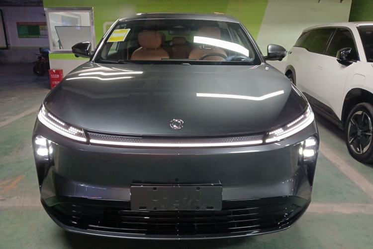 Used Dongfeng Aeolus Aeolus L8 2025 Model 185KM Dream Edition
