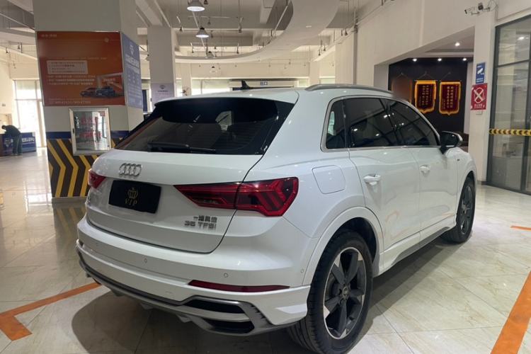 Used Audi Q3 2023 35 TFSI Fashion Dynamic Model (1.4T)

