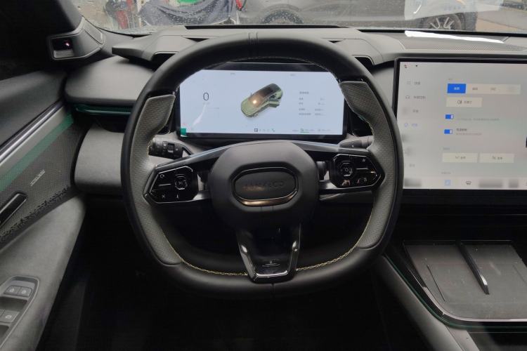 Used Lynk & Co 08 EM-P 2023 220km All-Wheel-Drive Performance Halo
