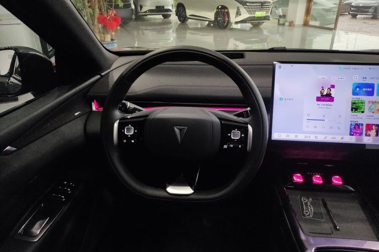 Used Deepal L07 2024 230Max Qiankun Intelligent Driving ADS SE Range-Extended Version Steering Wheel