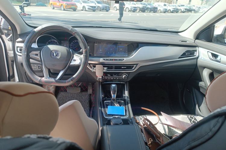 Used CHANGAN Eado 2019 High-Energy Edition 1.6L GDI Automatic Pioneer Model China VI Standard
