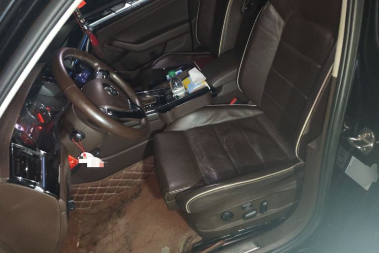 Used Volkswagen Phideon 2016 380TSI Two-Wheel-Drive Supreme Edition
