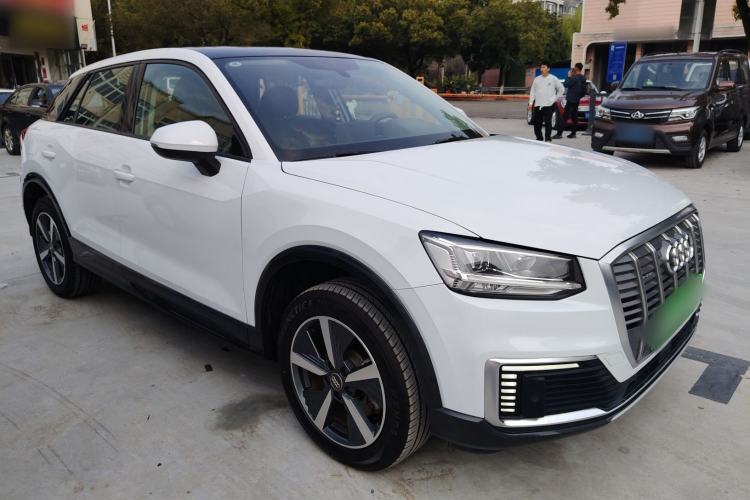Used Audi Q2L e-tron 2019 Q2L e-tron Pure Electric Smart Style Front Right 45 Deg