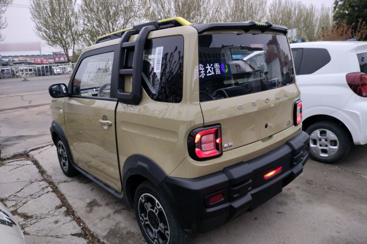 Used Geely Galaxy Panda 2024 200km Panda Rider Rear Left 45 Deg