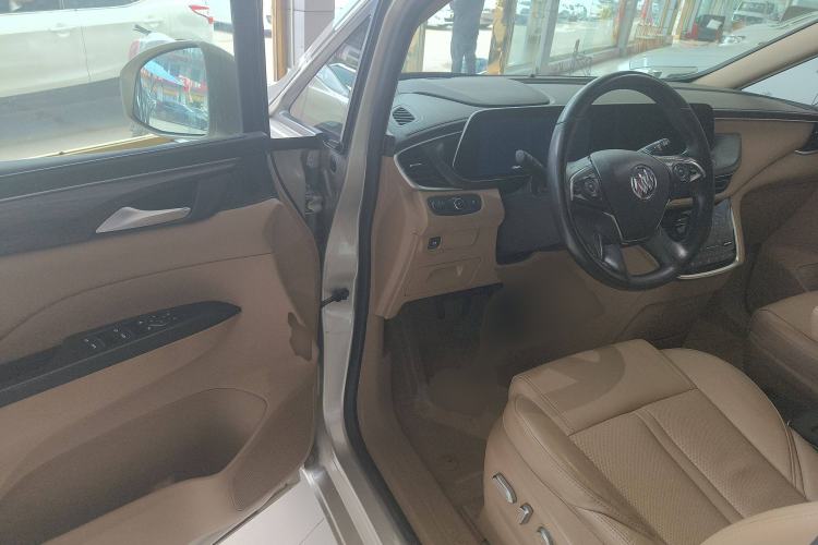 Used Buick GL8 2021 ES Landtrek 653T Luxury Model