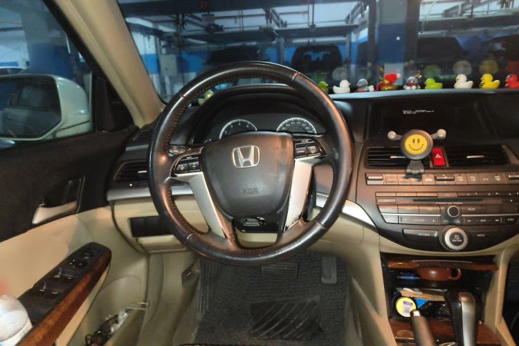 Used Honda Accord 2011 2.0L EX
