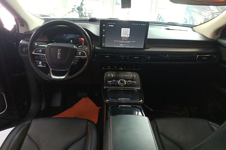 Used Lincoln Nautilus 2021 2.0T Four-Wheel Drive Luxury Edition Center Console