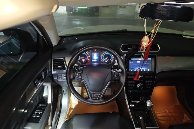 Used Haval H2 2014 1.5T Manual Two-Wheel Drive Elite Edition