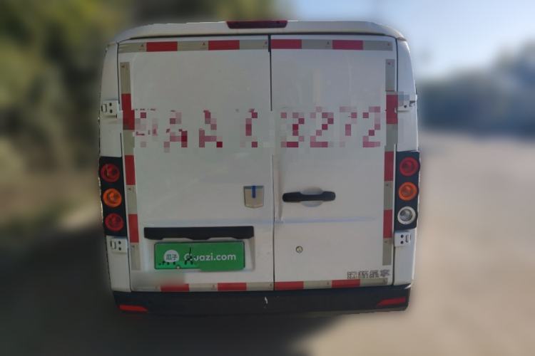 Used Farizon Xingxiang V 2023 V6E Ningde Times 41.86kWh Value Edition
