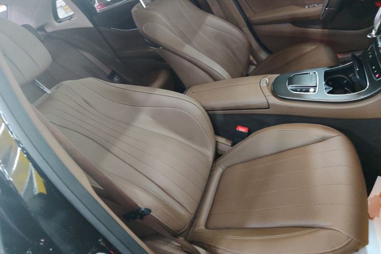 Used Mercedes-Benz E-Class 2023 Updated E 300 L Luxury Edition