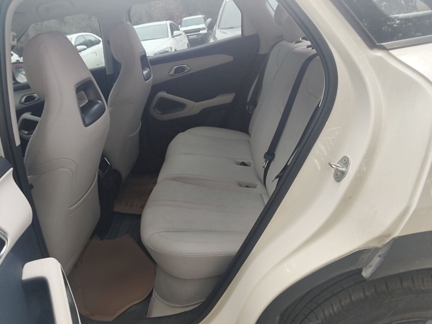 BYD Yuan UP 2025 Model 301KM Leading Version — снимка 20