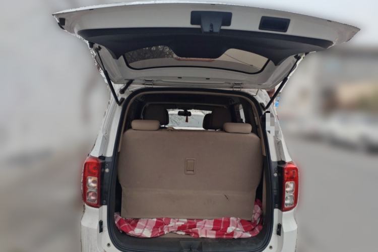 Used Wuling Hongguang 2021 1.5L S Standard Version LAR Trunk
