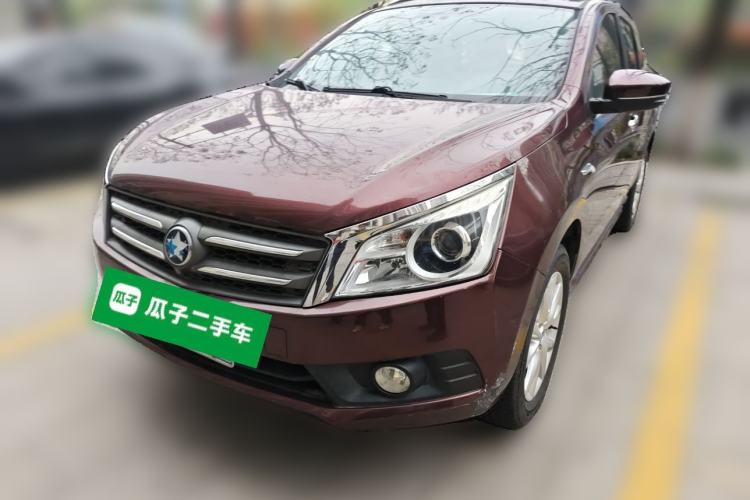 Used Venucia T70 2015 2.0L CVT Smart Edition