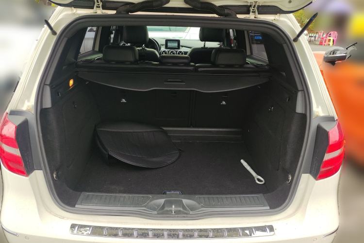 Used Mercedes-Benz B-Class 2012 B 180 base model (imported) Trunk