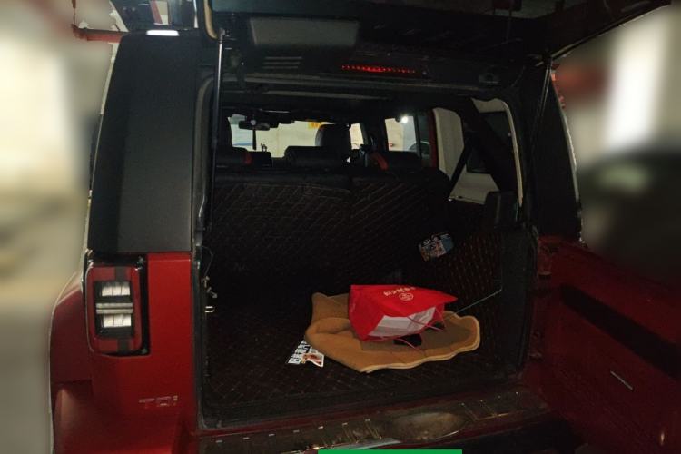 Used BAIC Off-Road BJ40 2023 2.0D Automatic Four-Wheel Drive Blade Hero Edition Adventurer Type Trunk