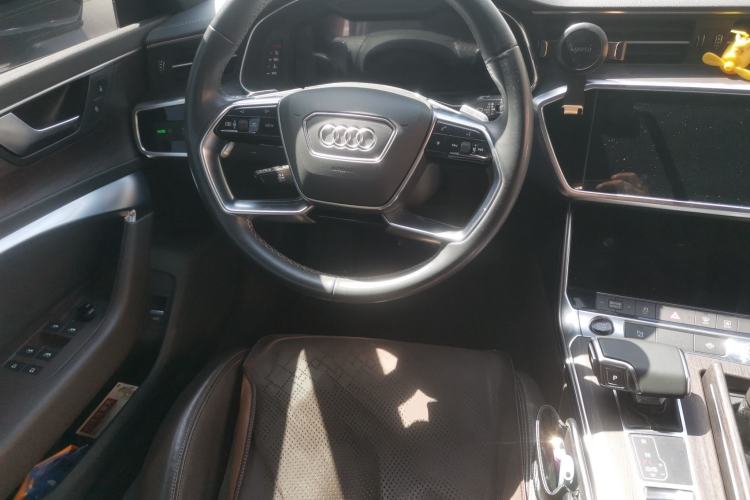 Used Audi A7L 2022 45 TFSI S-line Dream-Building Edition