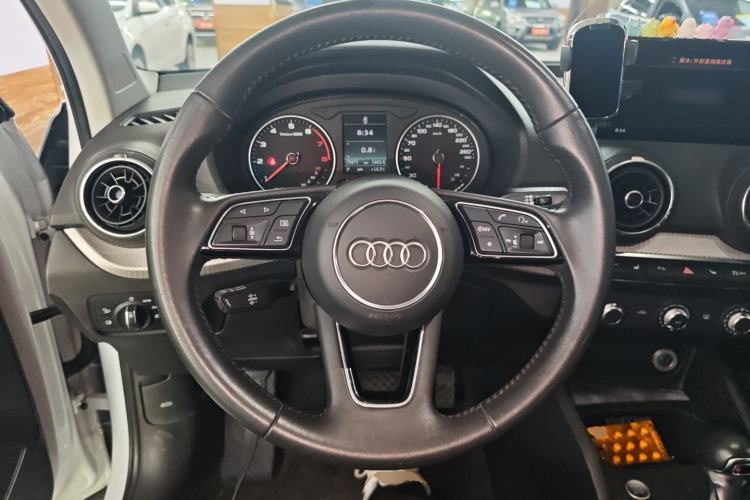 Used Audi Q2L 2021 35 TFSI Progressive Dynamic Edition Steering Wheel