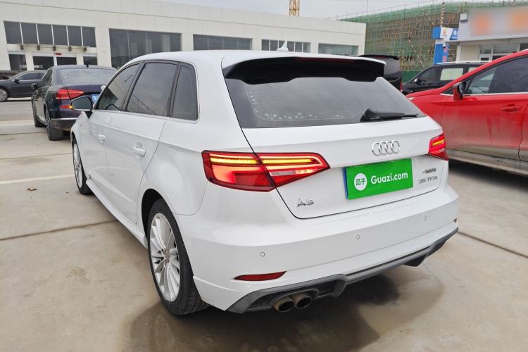 Used Audi A3 2018 30th Anniversary Edition Sportback 35 TFSI Fashion Model
