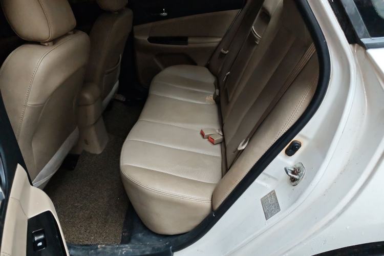 Used CHANGAN Eado 2014 1.6L Manual Luxury Model