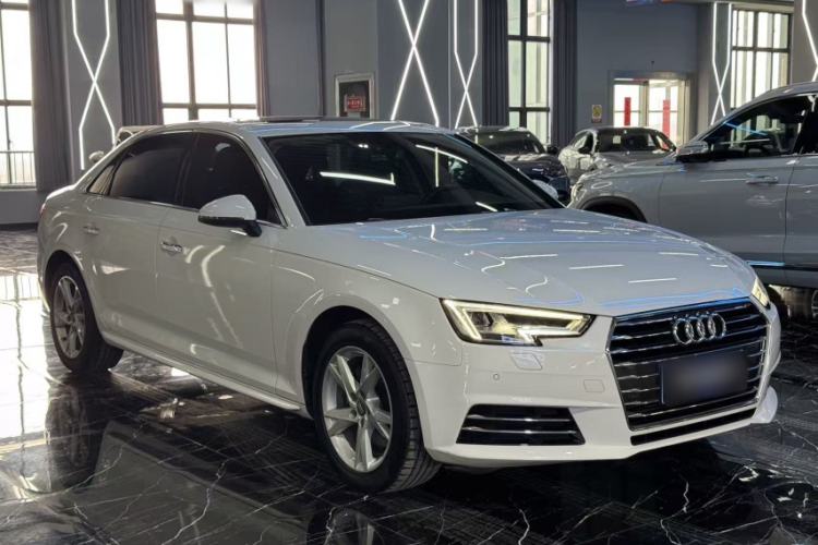 Used Audi A4L 2018 30th Anniversary Edition 40 TFSI Trendy Model