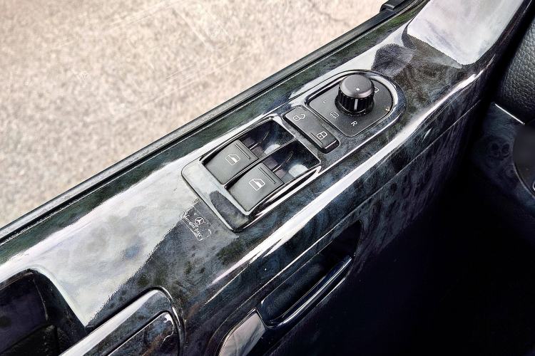 Used Volkswagen Caravelle 2014 2.0 TSI Four-Wheel Drive Comfort Edition
