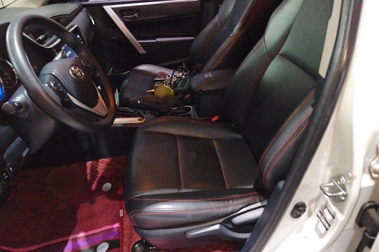 Used Toyota Levin 2017 Revised 185T CVT Elite Edition China V Standard Left Front Seat