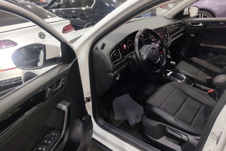 Used Volkswagen T-ROC 2020 280TSI DSG Two-Wheel Drive Comfort Version Driver Seat