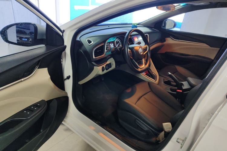 Used Buick GT 2018 15T Dual-Clutch Advanced Model China V Standard Driver Seat