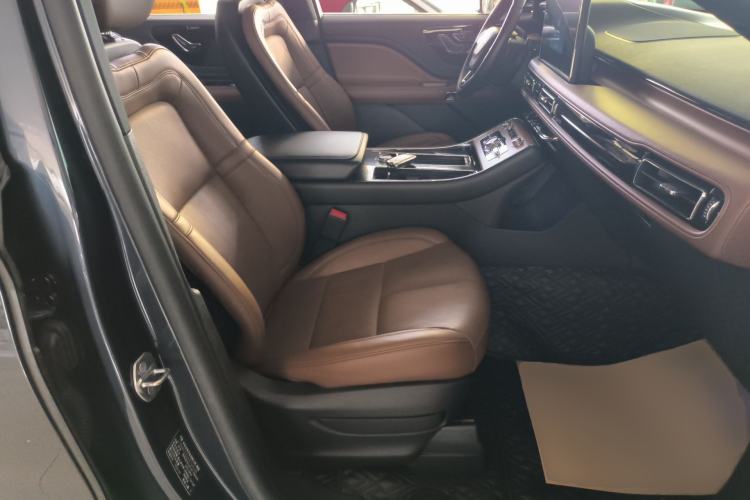 Used Lincoln Aviator 2023 3.0T V6 All-Wheel Drive Zunya Cruise Version 7 Seats
