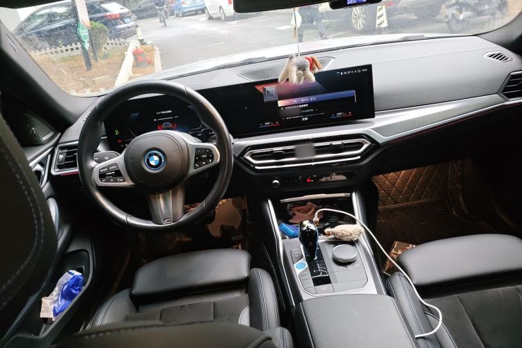 Used BMW i4 2022 eDrive40
