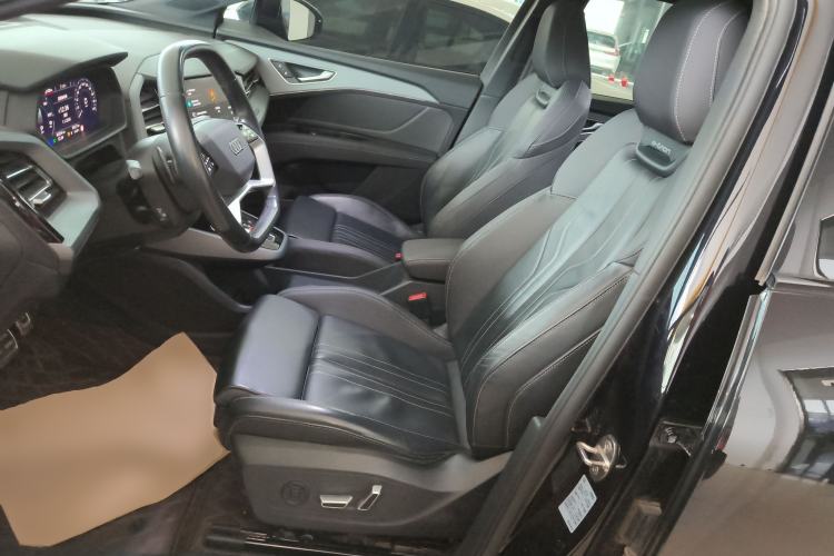 Used Audi Q5 e-tron 2023 40 e-tron Shining Edition Mecha Kit
