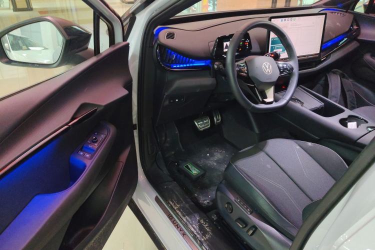 Used Volkswagen ID.UNYX 2024 Pro Long-Range Version