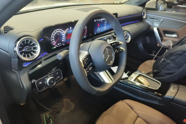 Used Mercedes-Benz A-Class 2025 A 200 L Fashion Model