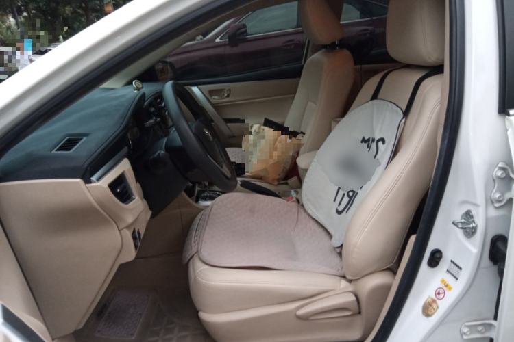 Used Toyota Corolla 2014 1.6L CVT GL Left Front Seat