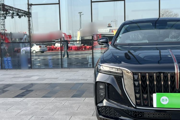 Used Hongqi H9 2024 2.0T Qichang Private Enjoyment Luxury Edition
