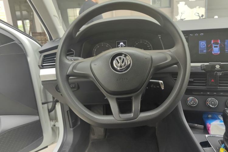 Used Volkswagen Bora 2019 1.5L Automatic Fashion Model Steering Wheel