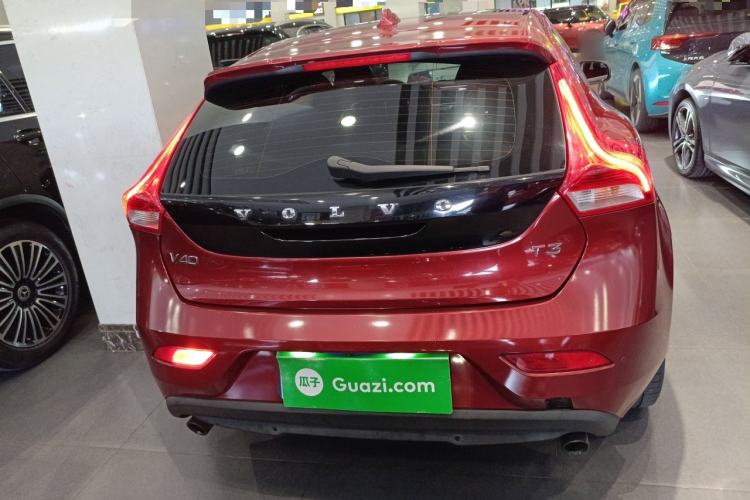 Used Volvo V40 2017 T3 Zhiyi Edition
