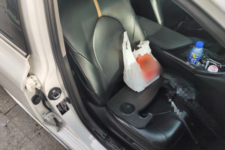 Used Toyota Camry 2023 2.0G Luxury Edition