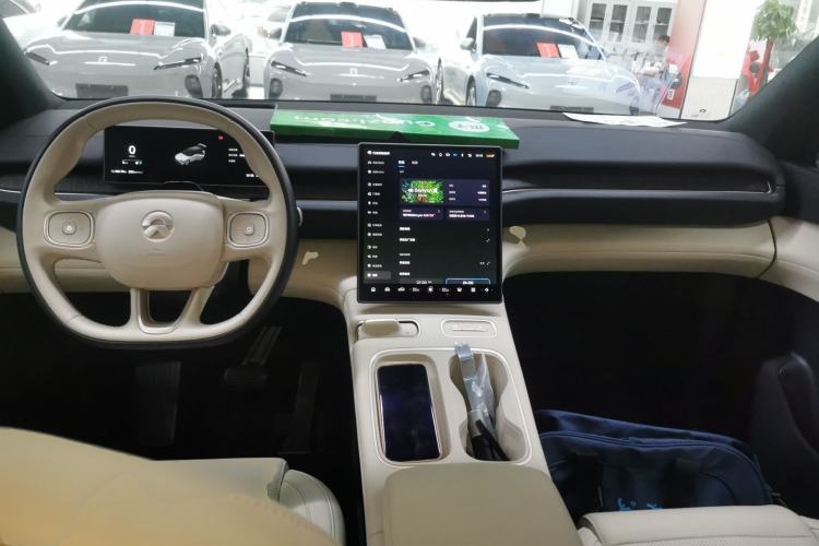 Used Nio ES6 2023 75 kWh
