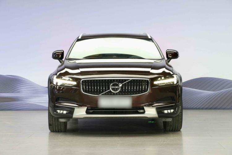 Used Volvo V90 2017 Cross Country T5 AWD Prestige Edition