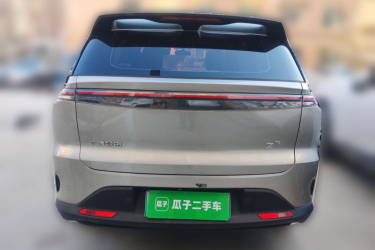 Used Hycan Z03 2022 620 km Range Trendy Cool Version 160 kW 76.8 kWh